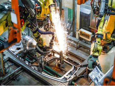 自动焊接机器臂